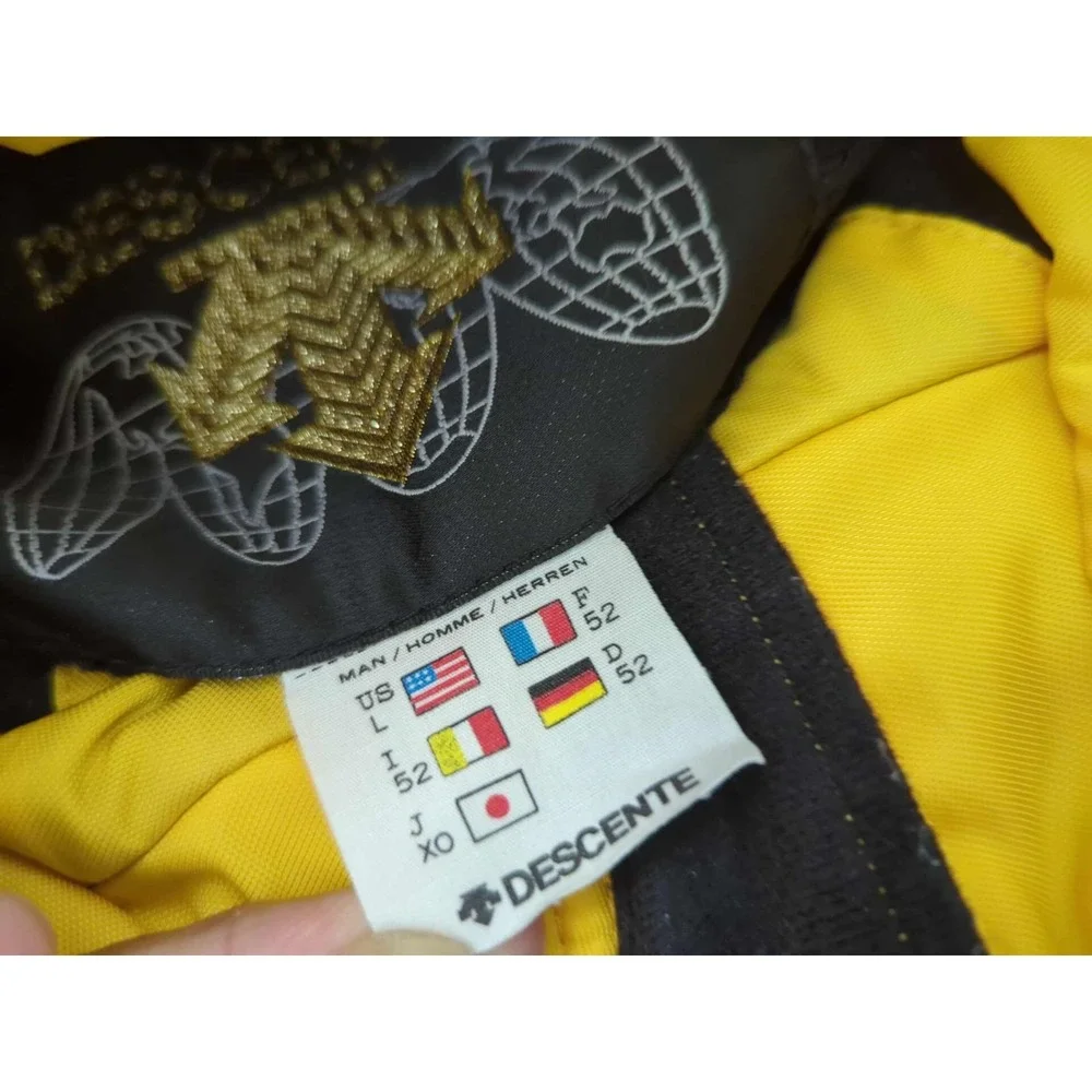 Descente Ski Wear‎ Jacket Mens Large Yellow Long Sleeve Hooded Insulated